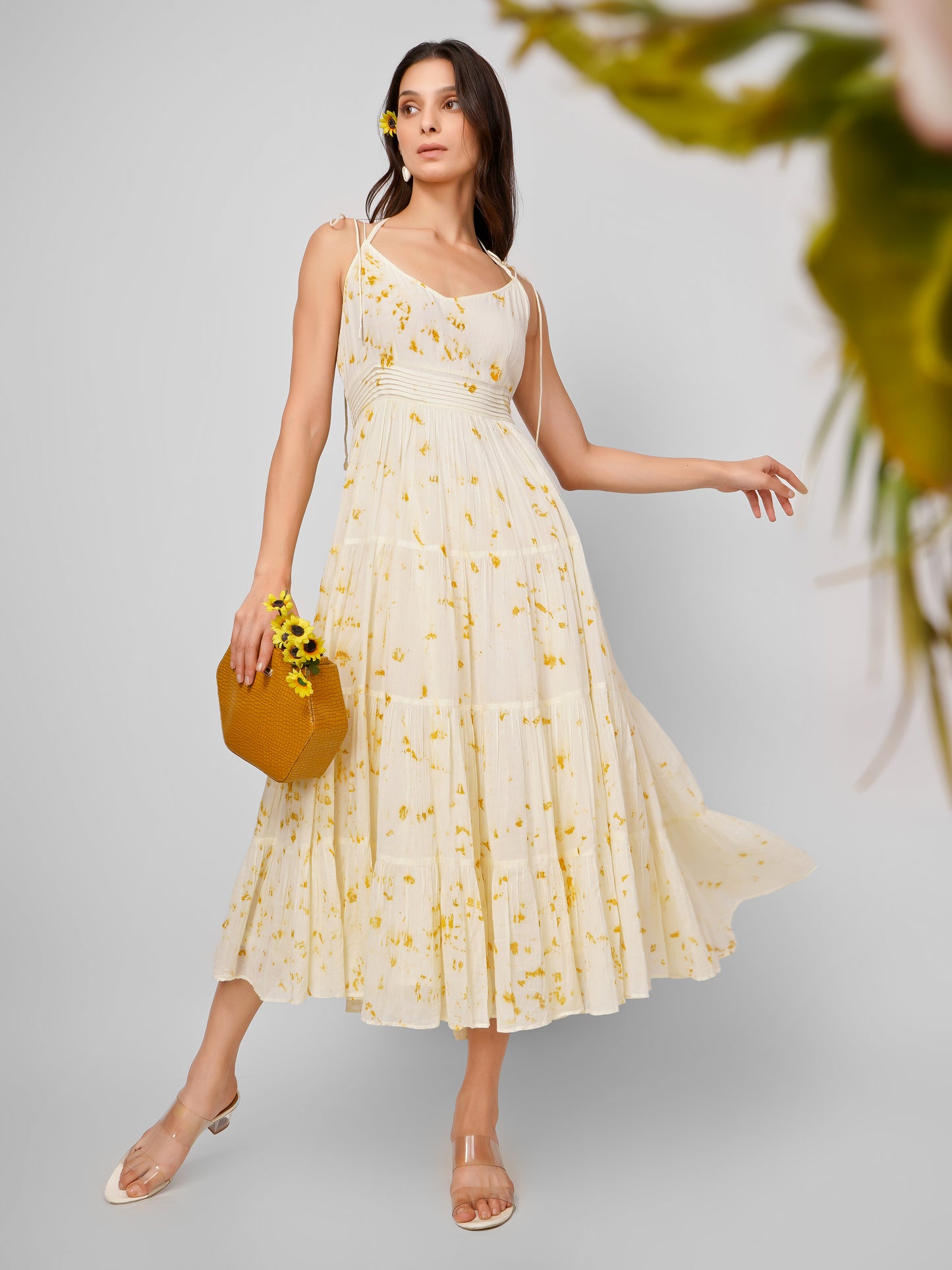 White Yellow Printed Waist Pleated Loop Dress